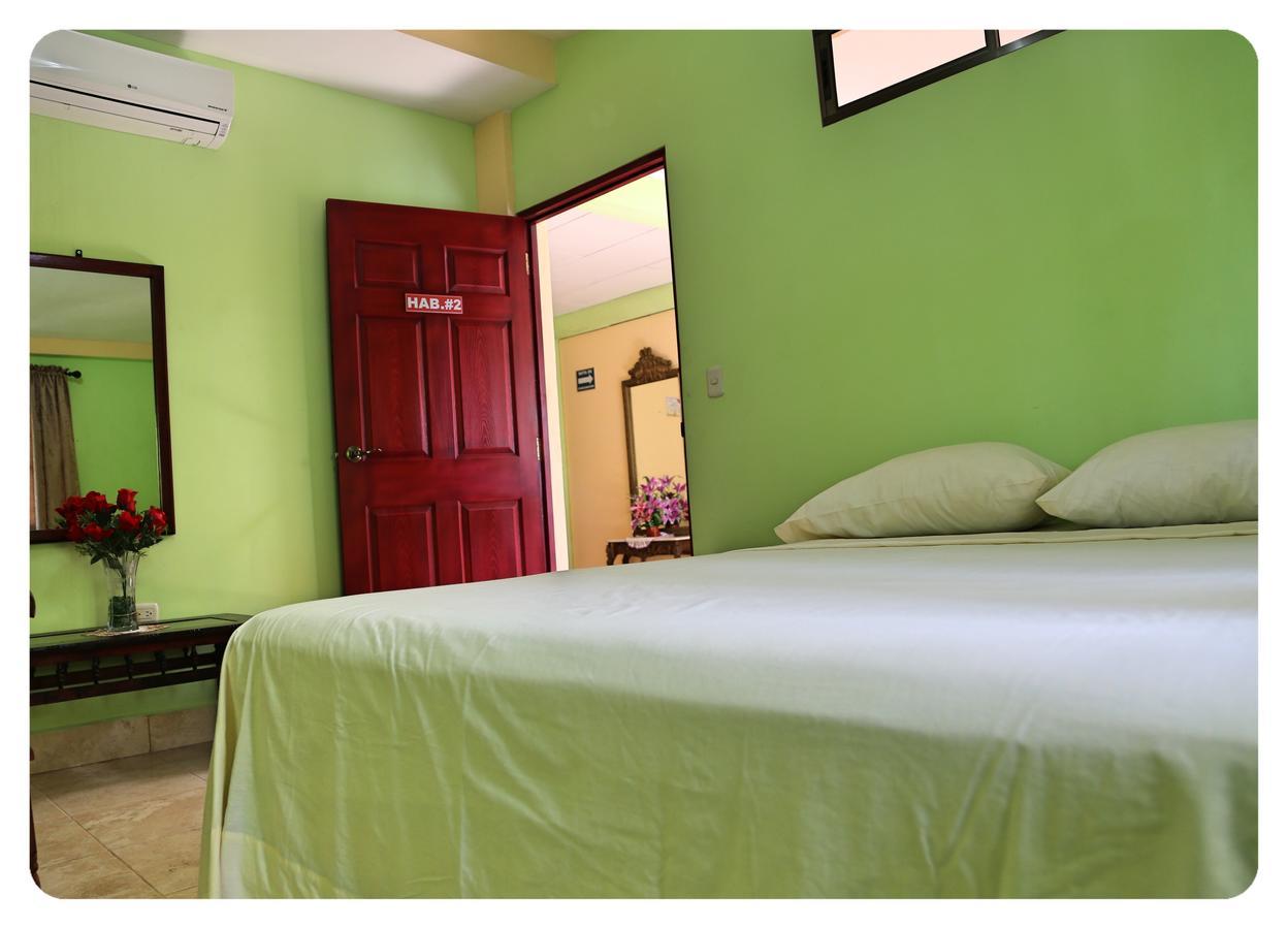 Hostal San Antonio León Exterior foto